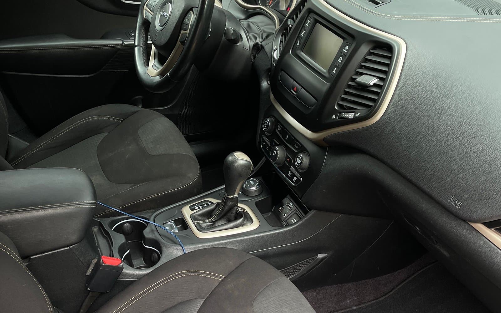 Jeep Cherokee after detailing